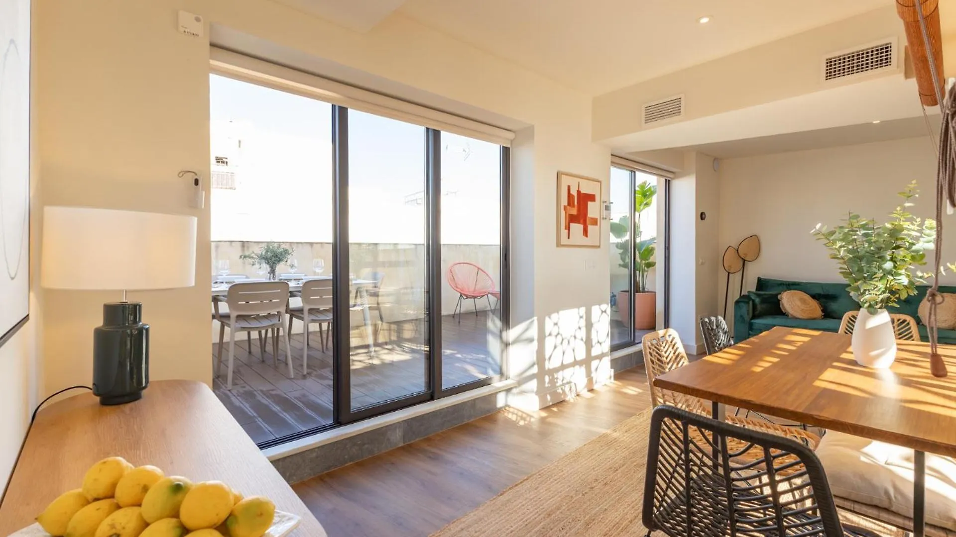 Duplex Con Terraza Privada Y Vistas A La Catedral Apartment Seville