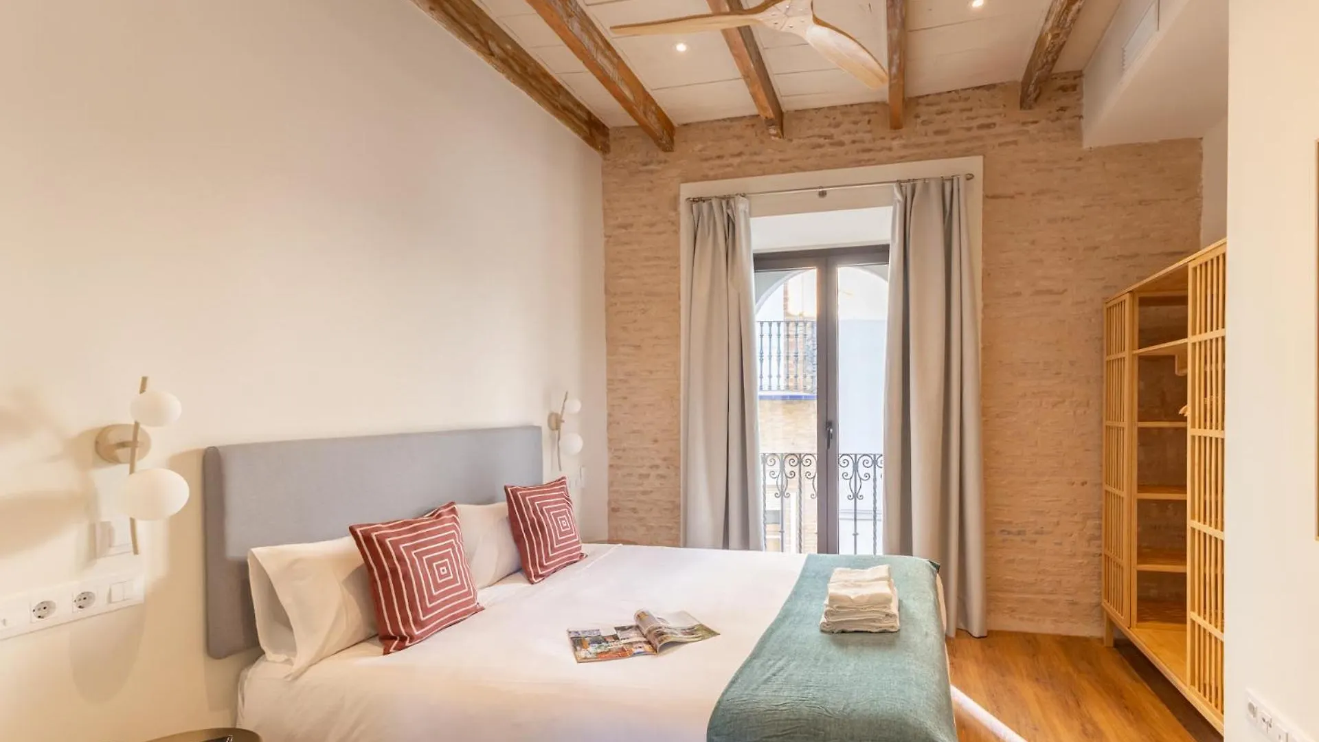 Duplex Con Terraza Privada Y Vistas A La Catedral Apartment Seville