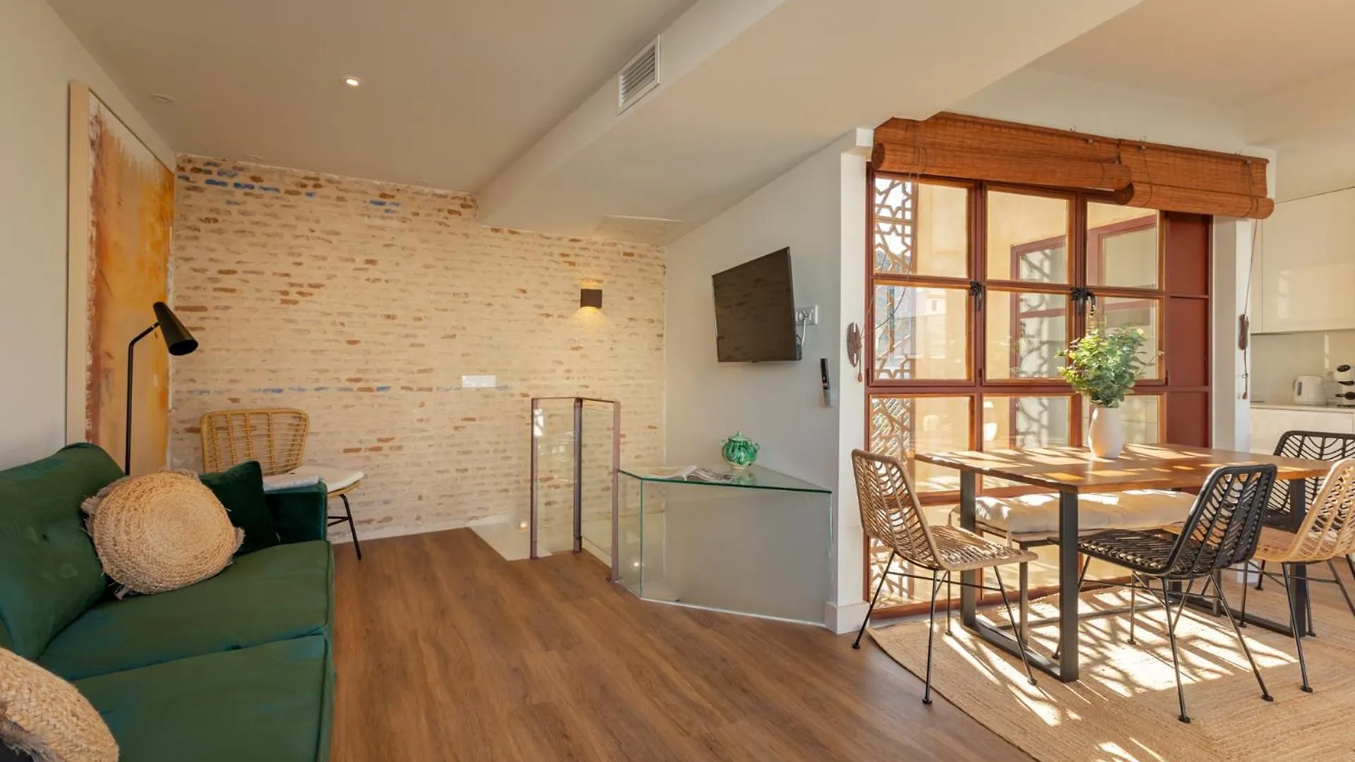 Duplex Con Terraza Privada Y Vistas A La Catedral Apartment Seville Spain