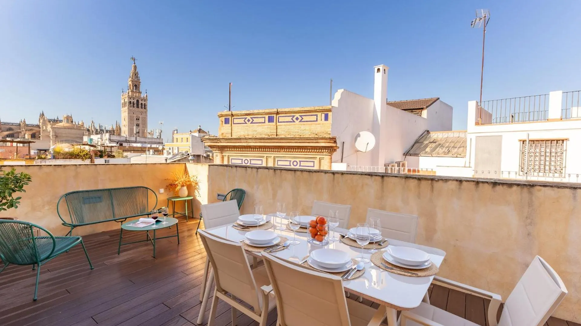 Duplex Con Terraza Privada Y Vistas A La Catedral Apartment Seville